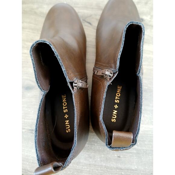 Sun + Stone Women's brown Cadee Block Heel Booties Size 8 - Picture 5 of 6